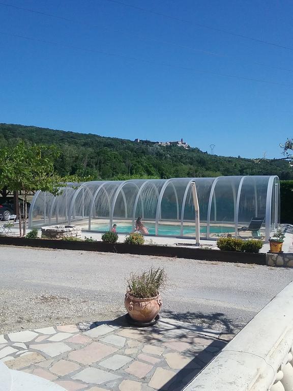 Aux Lauriers D'Adhemar Villa La Garde Adhemar Bagian luar foto